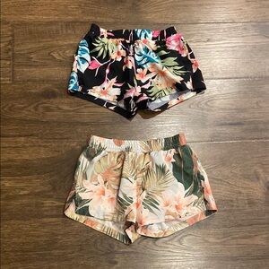 Old Navy Black and Green Floral Shorts